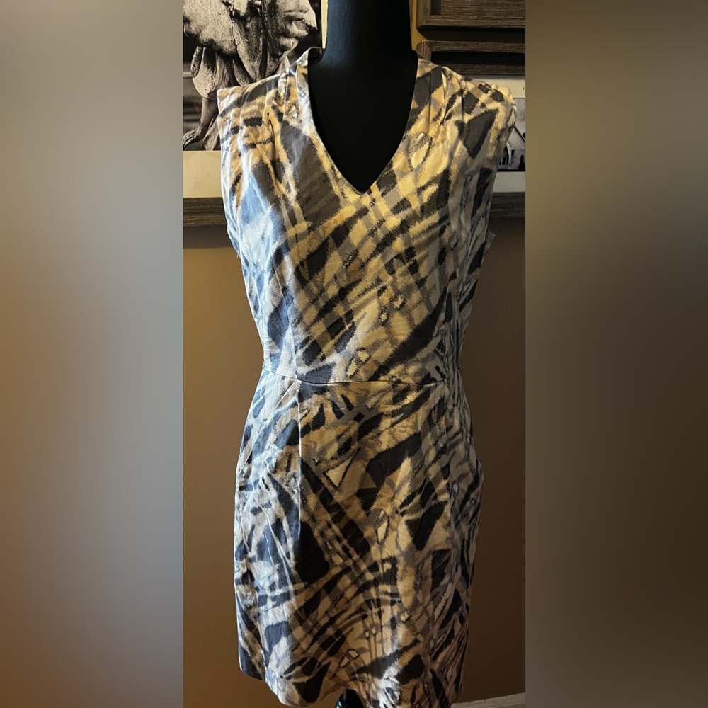 Ann Taylor Sleeveless Dress with Pockets